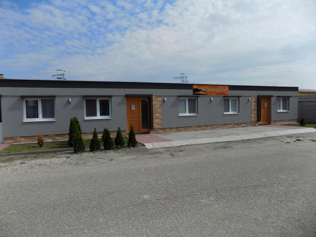 Viktoria&Krisztian Apartments Veľký Meder Exterior foto